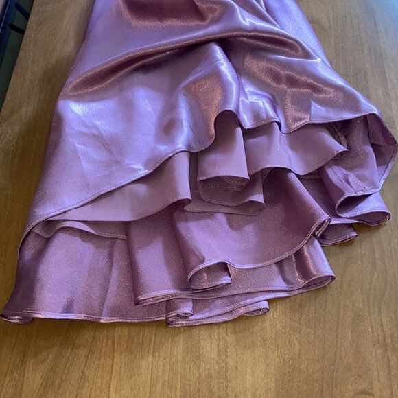 Violet Halter Ball Gown Size: 8 - Picture 6 of 9